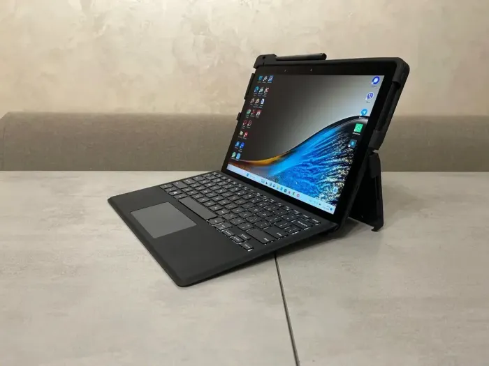 Планшет Dell Latitude 5290 2-in-1 / 12.3" (1920x1080) IPS Touch / Intel Core i5-8350U (4 (8) ядра по 1.7 - 3.6 GHz) / 8 GB DDR3 / 256 GB SSD / Intel UHD Graphics 620 / WebCam / USB 3.1 б/в - зображення 3