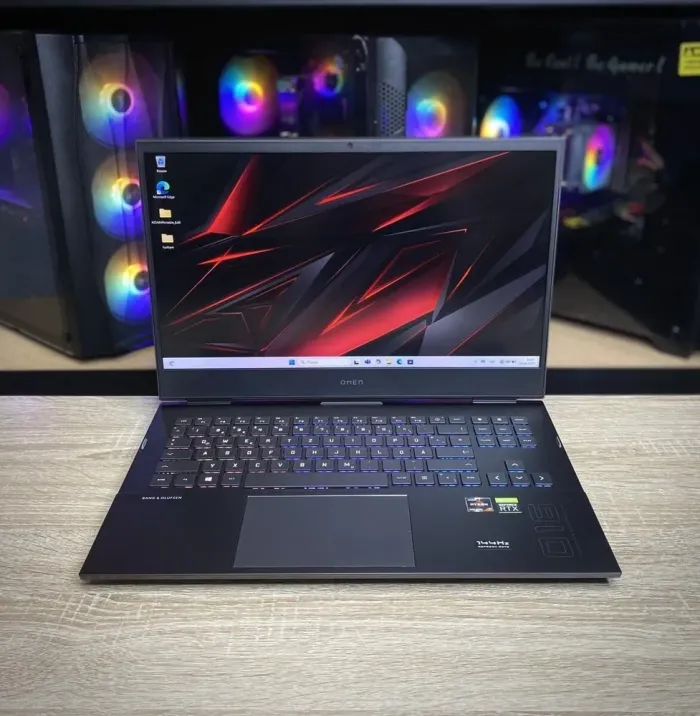 Ігровий ноутбук HP Omen 16 / 16.1" (1920x1080) IPS / AMD Ryzen 7 5800H (8 (16) ядер по 3.2 - 4.4 GHz) / 16 GB DDR5 / 512 GB SSD / nVidia GeForce RTX 3070, 8 GB GDDR6, 256-bit / WebCam б/в - зображення 2