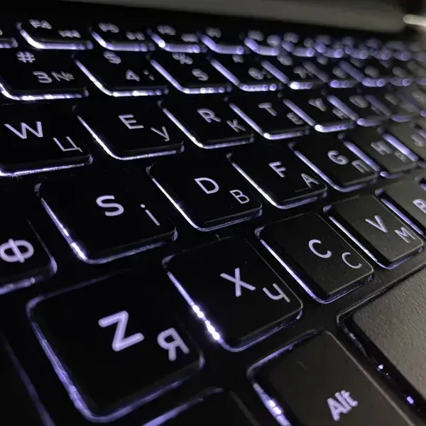 Ноутбук Б-клас Dell Precision 5520 / 15.6" (3840x2160) IPS Touch / Intel Core i5-7440HQ (4 ядра по 2.8 - 3.8 GHz) / 16 GB DDR4 / 256 GB SSD / Intel HD Graphics 630 / HDMI б/в - зображення 4