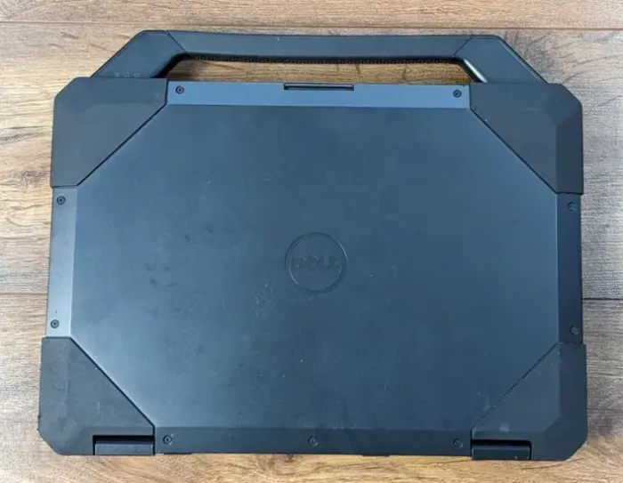 Захищений ноутбук Dell Latitude 5414 Rugged / 14" (1366x768) TN / Intel Core i5-6300U (2 (4) ядра по 2.4 - 3.0 GHz) / 8 GB DDR4 / 256 GB SSD / Intel HD Graphics 520 / WebCam б/в - зображення 5