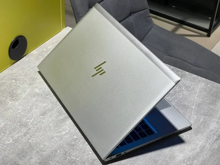 Ультрабук HP EliteBook 855 G7 / 15.6" (1920x1080) IPS / AMD Ryzen 5 Pro 4650U (6 (12) ядер по 2.1 - 4.0 GHz) / 16 GB DDR4 / 512 GB SSD / AMD Radeon RX Vega 6 Graphics / WebCam б/в - зображення 5