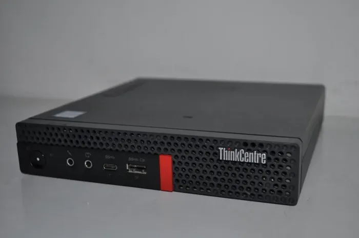 Неттоп Lenovo ThinkCentre M720q Tiny USFF / Intel Core i5-8400T (6 ядер по 1.7 - 3.3 GHz) / 32 GB DDR4 / 1000 GB SSD / Intel UHD Graphics 630 / Wi-Fi / Windows 11 Pro б/в - зображення 6