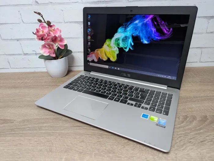 Ноутбук Б-клас Asus K551L / 15.6" (1366x768) TN / Intel Core i5-4200U (2 (4) ядра по 1.6 - 2.6 GHz) / 12 GB DDR3 / 128 GB SSD / nVidia GeForce GT 740M, 2 GB GDDR3, 64-bit / WebCam б/в - зображення 5