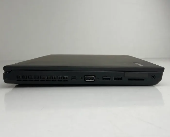 Ноутбук Б-клас Lenovo ThinkPad T540p / 15.6" (1920x1080) TN / Intel Core i5-4300M (2 (4) ядра по 2.6 - 3.3 GHz) / 8 GB DDR3 / 240 GB SSD / Intel HD Graphics 4600 / WebCam б/в - зображення 3