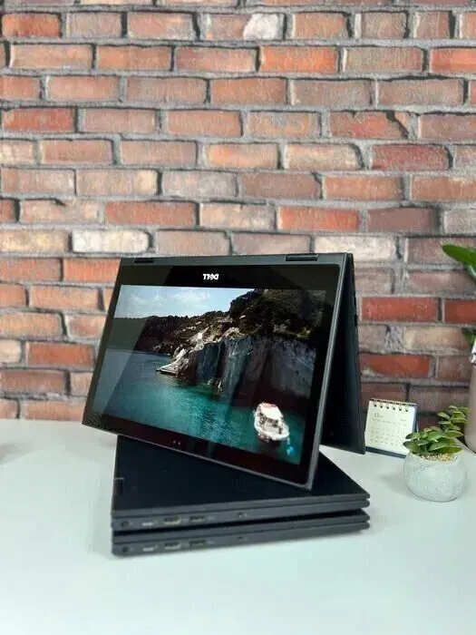 Ноутбук-трансформер Dell Latitude 3390 / 13.3" (1920x1080) IPS Touch / Intel Core i3-7020U (2 (4) ядра по 2.3 GHz) / 16 GB DDR4 / 256 GB SSD / Intel UHD Graphics 620 / WebCam / Win 10 Pro б/в - зображення 2