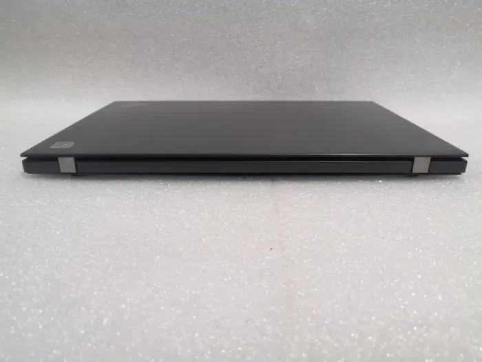 Ультрабук Б-клас Lenovo ThinkPad / 14" TN / Core i5-6300U (2(4) ядра 2.4-3GHz) / 8GB DDR4 / 256GB SSD / HD Graphics 520 / WebCam / HDMI б/в - зображення 9