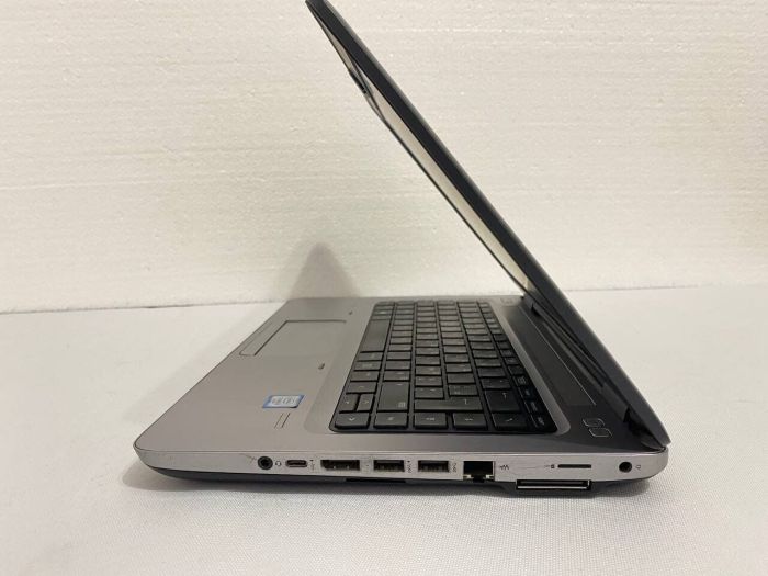 Ноутбук HP ProBook 640 G4 / 14" (1366x768) TN / Intel Core i5-6200U (2 (4) ядра по 2.3 - 2.8 GHz) / 8 GB DDR4 / 240 GB SSD / Intel HD Graphics 520 / WebCam / DVD-ROM б/в - зображення 6