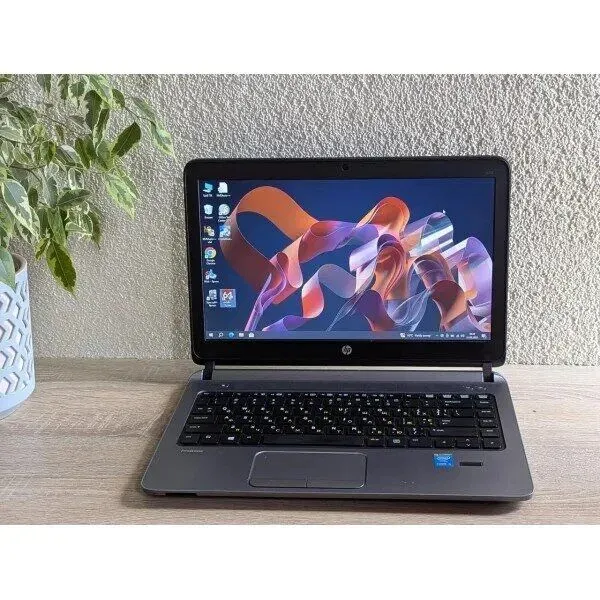 Ноутбук HP ProBook 430 G2 / 13.3" (1366x768) TN / Intel Core i5-4210U (2 (4) ядра по 1.7 - 2.7 GHz) / 8 GB DDR3 / 128 GB SSD / Intel HD Graphics 4400 / WebCam б/в - зображення 2