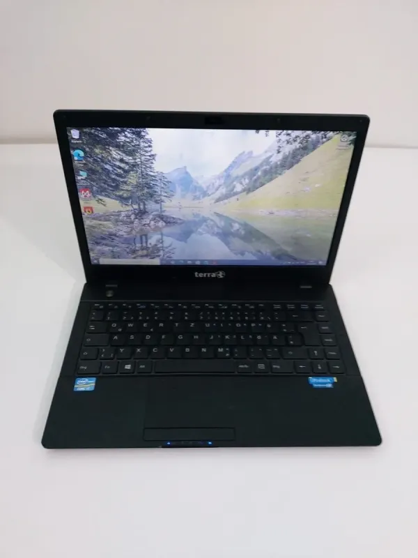 Ультрабук Б-клас Terra Mobile 1450 II / 14" (1366x768) TN / Intel Core i7-3537U (2 (4) ядра по 2.0 - 3.1 GHz) / 8 GB DDR3 / 256 GB SSD / Intel HD Graphics 4000 / WebCam б/в - зображення 2