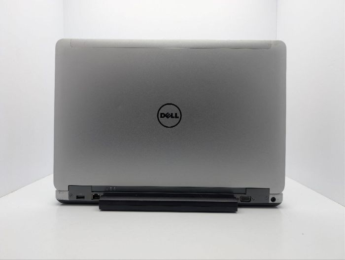 Ноутбук Dell Latitude E6540 / 15.6" (1920x1080) TN / Intel Core i5-4200M (2 (4) ядра по 2.5 - 3.1 GHz) / 8 GB DDR3 / 1000 GB HDD / Intel HD Graphics 4600 / DVD-ROM б/в - зображення 8
