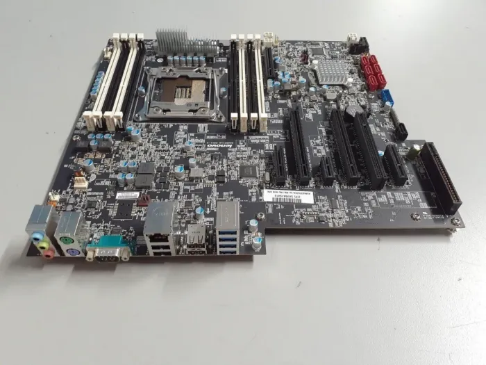 Материнська плата для робочої станції Lenovo ThinkStation P510 б/в - зображення 2