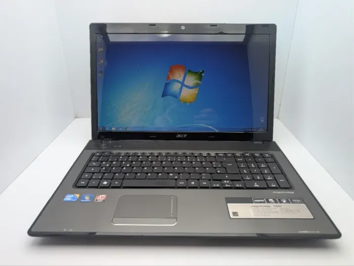 Ноутбук Acer Aspire 7741G / 17.3" (1600x900) TN / Intel Core i5-460M (2 (4) ядра по 2.5 - 2.8 GHz) / 6 GB DDR3 / 500 GB HDD / AMD Radeon HD 5650, 1 GB GDDR3, 128-bit / WebCam / DVD-ROM б/в - изображение 2