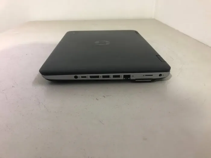 Ноутбук Б-клас HP ProBook 640 G2 / 14" (1920x1080) TN / Intel Core i3-6100U (2 (4) ядра по 2.3 GHz) / 8 GB DDR4 / 128 GB SSD / Intel HD Graphics 520 / WebCam / DisplayPort б/в - зображення 4