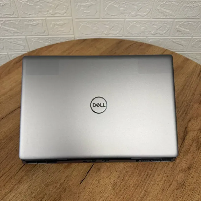 Мобільна робоча станція Б-клас Dell Precision 7550 / 15.6" (1920x1080) IPS / Intel Core i5-10400H (4 (8) ядра по 2.6 - 4.6 GHz) / 32 GB DDR4 / 1000 GB SSD / nVidia Quadro T1000, 4 GB GDDR5, 128-bit / WebCam б/в - зображення 3