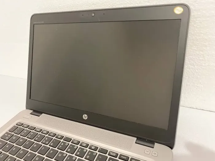 Ультрабук Б-клас HP EliteBook 840 G4 / 14" (1366x768) TN / Intel Core i5-7200U (2 (4) ядра по 2.5 - 3.1 GHz) / 8 GB DDR4 / 256 GB SSD M.2 / Intel HD Graphics 620 / WebCam / DisplayPort б/в - зображення 3