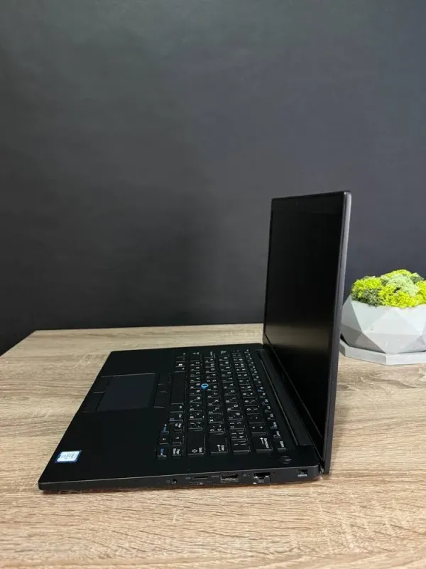 Ультрабук Dell Latitude 7480 / 14" (1920x1080) TN / Intel Core i5-6300U (2 (4) ядра по 2.4 - 3.0 GHz) / 16 GB DDR4 / 128 GB SSD M.2 / Intel HD Graphics 520 / WebCam / Win 10 б/в - зображення 5