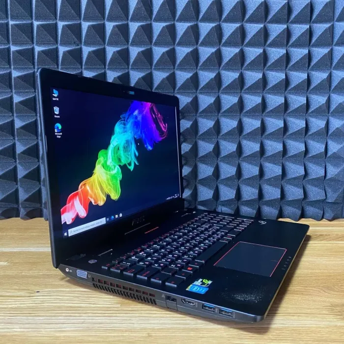 Ігровий ноутбук Б-клас Asus ROG G56JK / 15.6" (1920x1080) TN / Intel Core i7-4700HQ (4 (8) ядра по 2.4 - 3.4 GHz) / 16 GB DDR3 / 128 GB SSD / nVidia GeForce GTX 850M, 2 GB GDDR3, 128-bit / WebCam / DVD-ROM б/в - зображення 3