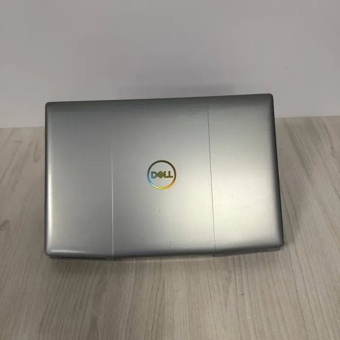 Ігровий ноутбук Б-класу Dell G5 5505 / 15,6" (1920x1080) IPS / AMD Ryzen 7 4800H (8 (16) ядер по 2.9 - 4.2 GHz) / 8 GB DDR4 / 256 GB SSD / AMD Radeon RX 5600M, 6 GB GDDR6, 192-bit / WebCam б/в - зображення 3