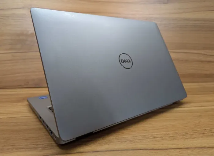 Ультрабук Dell Latitude 5420 / 14" (1920x1080) IPS / Intel Core i5-1135G7 (4 (8) ядра по 2.4 - 4.2 GHz) / 16 GB DDR4 / 512 GB SSD / Intel Iris Xe Graphics / WebCam / Windows 10 б/в - зображення 7