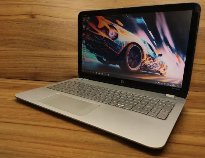 Ноутбук HP ENVY m6 / 15.6" (1366x768) TN Touch / AMD A10-5750M (4 ядра по 2.5 - 3.5 GHz) / 8 GB DDR3 / 256 GB SSD / AMD Radeon HD 8650G / WebCam / Windows 10 б/в - зображення 5