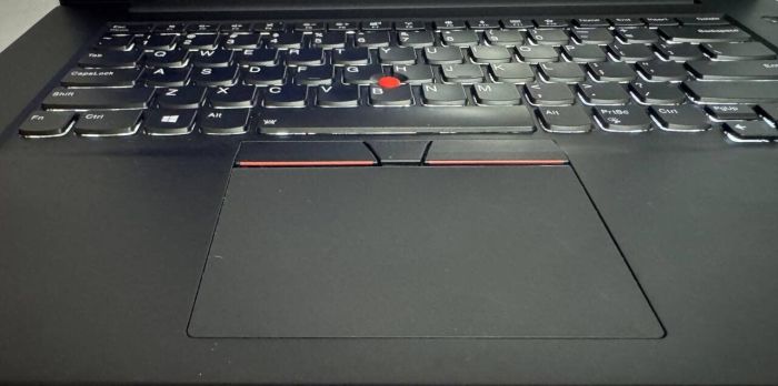 Ігровий ноутбук Lenovo ThinkPad X1 Extreme / 15.6" (1920x1080) IPS / Intel Core i7-8750H (6 (12) ядер по 2,2 - 4,1 ГГц) / 32 ГБ DDR4 / 512 ГБ SSD / nVidia GeForce GTX 1050 Ti Max-Q, 4 ГБ GDDR5, 128-біт / WebCam б/в - изображение 8