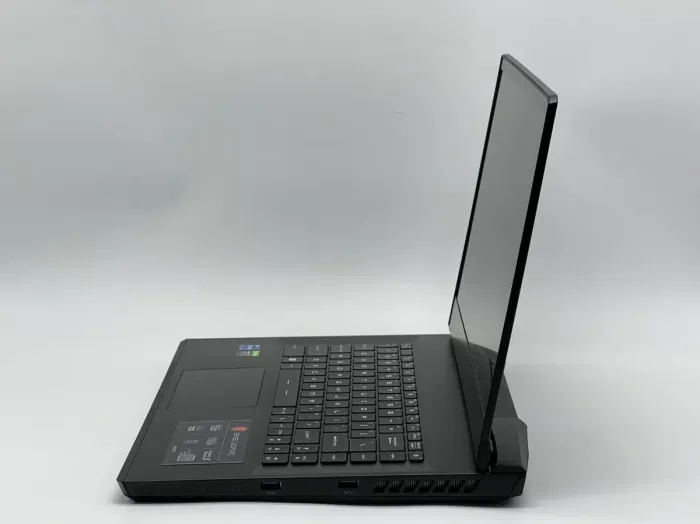 Ігровий ноутбук Б-класу MSI GP66 Leopard 11UH-444US / 15,6" (1920x1080) IPS / Intel Core i7-11800H (8 (16) ядер по 1,9 - 4,6 ГГц) / 32 ГБ DDR4 / 960 ГБ SSD / nVidia GeForce RTX 3080, 8 ГБ GDDR6, 256-біт / Веб-камера б/в - зображення 4