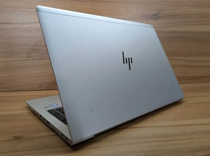 Ультрабук HP EliteBook 850 G6 / 15.6" (1920x1080) IPS / Intel Core i5-8365U (4 (8) ядра по 1.6 - 4.1 GHz) / 16 GB DDR4 / 512 GB SSD / Intel UHD Graphics / WebCam / TouchID / Windows 10 б/в - зображення 7