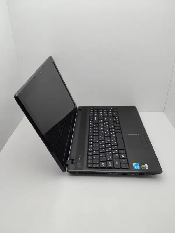 Ноутбук Acer Aspire 5742G / 15.6" (1366x768) TN / Intel Core i3-370M (2 (4) ядра по 2.4 - 2.5 GHz) / 6 GB DDR3 / 500 GB HDD / nVidia GeForce GT 420M, 1 GB GDDR3, 128-bit / WebCam / DVD-ROM б/в - зображення 5