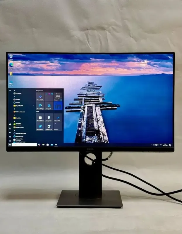 Монітор Dell P2419H/24" (1920x1080) IPS/VGA, HDMI, DisplayPort, USB/VESA 100x100 + Кабель живлення б/в - зображення 2