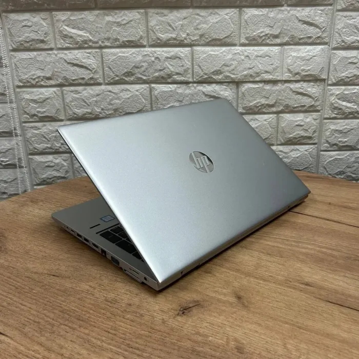 Ноутбук Б-клас HP ProBook 650 G4 / 15.6" (1920x1080) IPS / Intel Core i7-8550U (4 (8) ядра по 1.8 - 4.0 GHz) / 16 GB DDR4 / 256 GB SSD / Intel UHD Graphics 620 / WebCam б/в - зображення 6