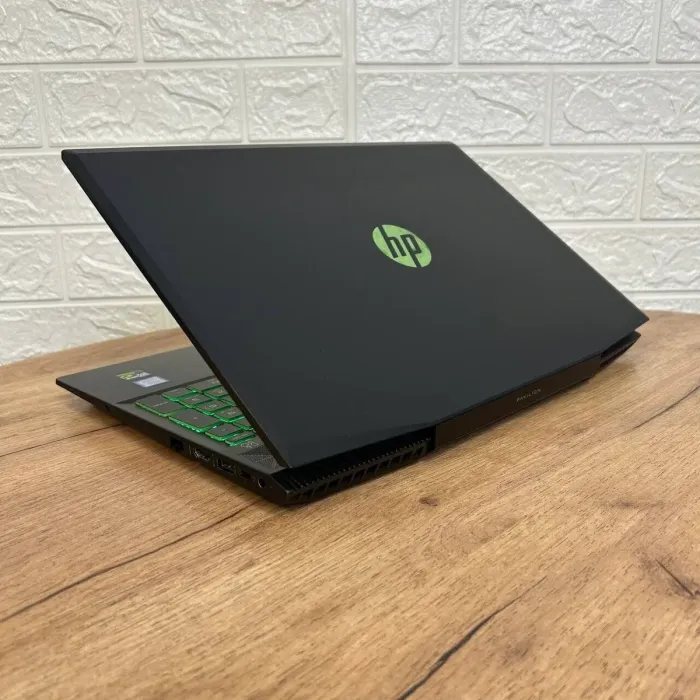 Ігровий ноутбук Б-клас HP Pavilion Gaming 15-cx0056wm / 15.6" (1920x1080) IPS / Intel Core i5-8300H (4 (8) ядра по 2.3 - 4.0 GHz) / 16 GB DDR4 / 512 GB SSD / nVidia GeForce GTX 1050 Ti, 4 GB GDDR5, 128-bit / WebCam б/у - зображення 6