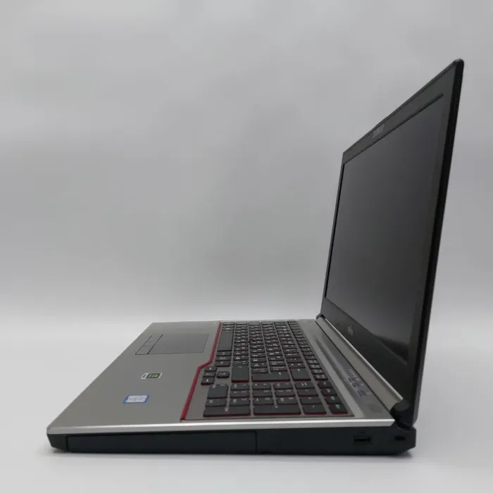 Мобільна робоча станція Fujitsu Celsius H760 / 15.6" (1920x1080) IPS / Intel Core i5-6440HQ (4 ядра по 2.6 - 3.5 GHz) / 32 GB DDR4 / 512 GB SSD / nVidia Quadro M600M, 2 GB GDDR5, 128-bit / WebCam / Win 11 Pro б/в - зображення 5
