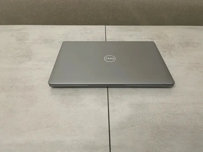 Ультрабук Б-клас Dell Latitude 5410 / 14" (1920x1080) IPS / Intel Core i5-10210U (4 (8) ядра по 1.6 - 4.2 GHz) / 16 GB DDR4 / 256 GB SSD M.2 / Intel UHD Graphics / WebCam / USB 3.2 / HDMI б/в - зображення 8