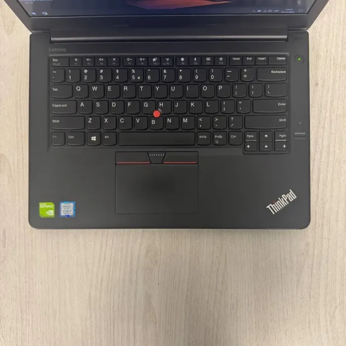 Ноутбук Б-клас Lenovo ThinkPad E470 / 14" (1920x1080) IPS / Intel Core i5-7200U (2 (4) ядра по 2.5 - 3.1 GHz) / 8 GB DDR4 / 240 GB SSD / nVidia GeForce 940MX, 2 GB GDDR5, 64-bit / WebCam б/в - зображення 4