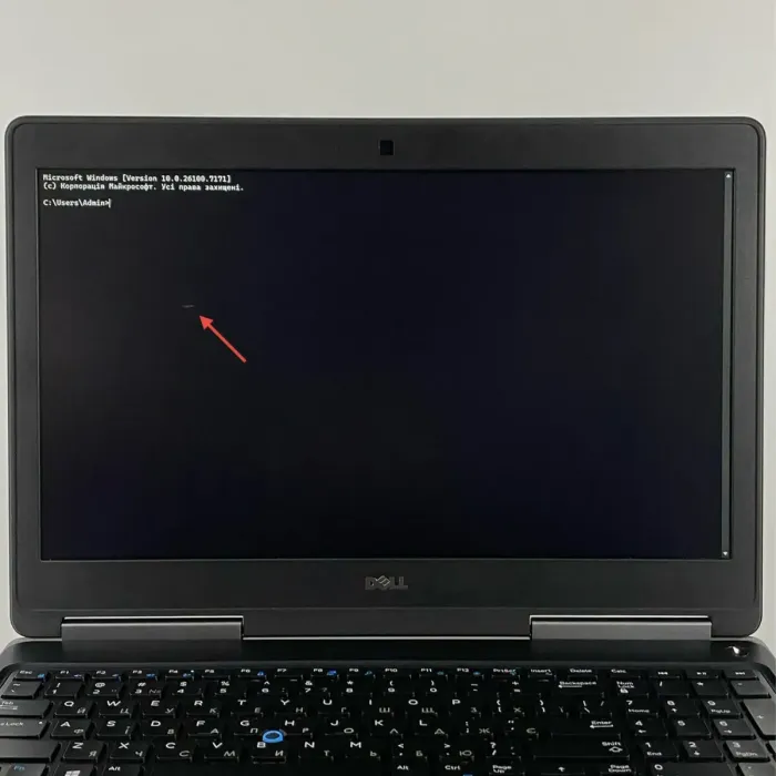 Мобільна робоча станція Б-класу Dell Precision 7520 / 15,6" (1920x1080) IPS / Intel Core i7-7820HQ (4 (8) ядра по 2.9 - 3.9 GHz) / 16 GB DDR4 / 512 GB SSD / nVidia Quadro M2200, 4 GB GDDR5, 128-bit / WebCam / HDMI б/в - изображение 4