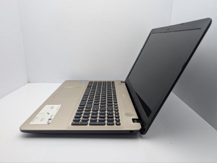 Ноутбук Asus X541S / 15.6" (1366x768) TN / Intel Pentium N4200 (4 ядра по 1.1 - 2.5 GHz) / 4 GB DDR3 / 120 GB SSD / Intel HD Graphics 505 / WebCam б/в - зображення 5