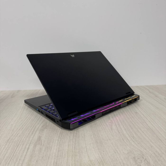 Ігровий ноутбук Acer Predator Helios 16 PH16-71 / 16" (2560x1600) IPS / Intel Core i9-13900HX (24 (32) ядер по 2,2 - 5,4 ГГц) / 32 ГБ DDR5 / 1000 ГБ SSD / nVidia GeForce RTX 4080, 12 ГБ GDDR6, 192-біт / Веб-камера б/в - зображення 7