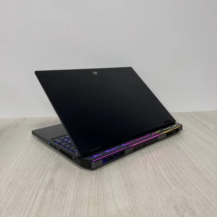 Ігровий ноутбук Acer Predator Helios 16 PH16-71 / 16" (2560x1600) IPS / Intel Core i9-13900HX (24 (32) ядер по 2,2 - 5,4 ГГц) / 32 ГБ DDR5 / 1000 ГБ SSD / nVidia GeForce RTX 4080, 12 ГБ GDDR6, 192-біт / Веб-камера б/в - зображення 7