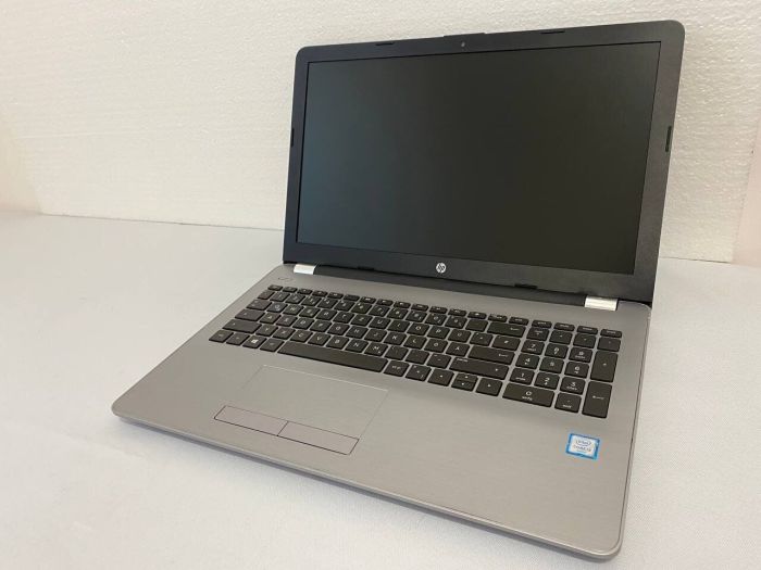 Ноутбук HP 250 G6 / 15.6" (1920x1080) TN / Intel Core i3-6006U (2 (4) ядра по 2.0 GHz) / 8 GB DDR4 / 240 GB SSD / Intel HD Graphics 520 / WebCam / DVD-ROM б/в - зображення 3