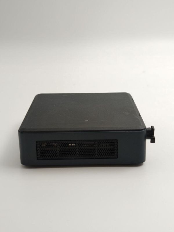 Неттоп Б-клас Intel NUC 11TNBi5 USFF / Intel Core i5-1135G7 (4 (8) ядра по 2.4 - 4.2 GHz) / 8 GB DDR4 / 128 GB SSD / Intel Xe Graphics / USB 3.1 / Wi-Fi / Bluetooth / HDMI / Блок живлення б/в - зображення 7