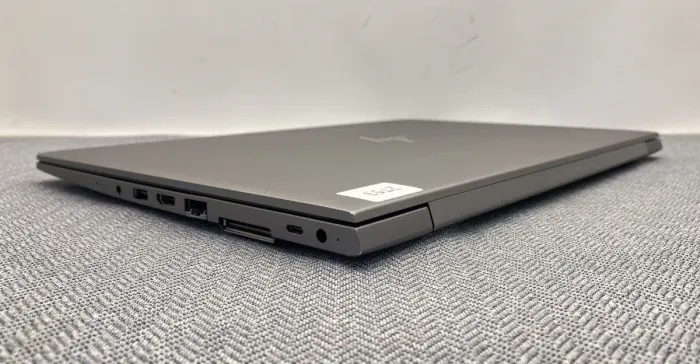 Мобільна робоча станція HP ZBook 15 G6 / 15.6'' (1920x1080) IPS / Intel Core i5-8265U (4 (8) ядра по 1.6 - 3.9 GHz) / 16 GB DDR4 / 512 GB SSD M.2 / AMD Radeon Pro WX 3200, 4 GB GDDR5, 128-bit / WebCam б/в - зображення 6