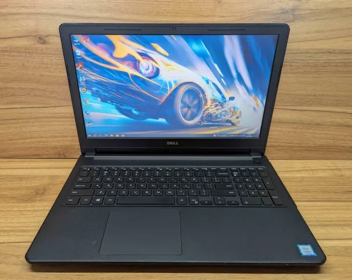 Ноутбук Б-клас Dell Vostro 15-3568 / 15.6" (1920x1080) IPS / Intel Core i5-7200U (2 (4) ядра по 2.5 - 3.1 GHz) / 8 GB DDR4 / 240 GB SSD / Intel HD Graphics 620 / WebCam / Windows 10 б/в - зображення 2