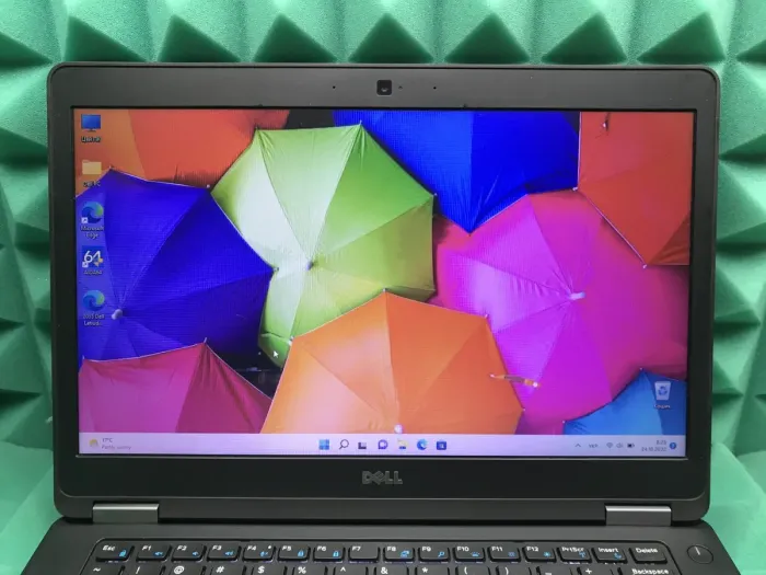 Ультрабук Б-клас Dell Latitude E5470 / 14" (1366x768) TN / Intel Core i5-6300U (2 (4) ядра по 2.4 - 3.0 GHz) / 8 GB DDR4 / 128 GB SSD / Intel HD Graphics 520 / WebCam / USB 3.0 / HDMI / Windows 11 б/в - зображення 3