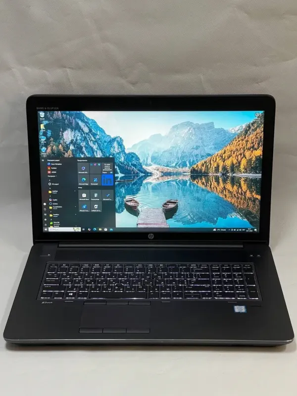 Мобільна робоча станція Б-клас HP ZBook 17 G3 / 17.3" (1920x1080) IPS / Intel Xeon E3-1535M v5 (4 (8) ядра по 2.9 - 3.8 GHz) / 16 GB DDR4 / 512 GB SSD M.2 + 1000 GB HDD / nVidia Quadro M4000M, 4 GB GDDR5, 256-bit / WebCam б/в - зображення 3