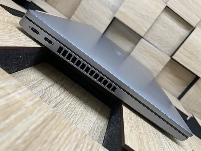 Ультрабук Б-клас Dell Latitude 5420 / 14" (1920x1080) IPS / Intel Core i5-1145G7 (4 (8) ядра по 2.6 - 4.4 GHz) / 16 GB DDR4 / 256 GB SSD M.2 / Intel Iris Xe Graphics / WebCam / Windows 10 б/в - зображення 5