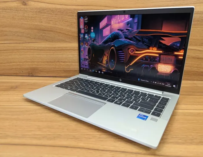 Ультрабук HP EliteBook 840 G8 / 14" (1920x1080) IPS / Intel Core i7-1185G7 (4 (8) ядра по 3.0 - 4.8 GHz) / 16 GB DDR4 / 512 GB SSD / Intel Iris Xe Graphics / WebCam / TouchID / Windows 10 б/в - зображення 5