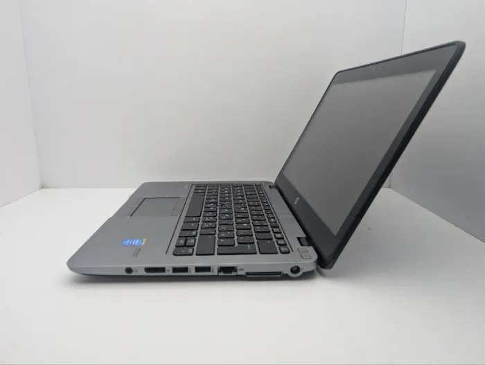 Ноутбук HP ProBook 820 G2 / 15.6" (1920x1080) TN Touch / Intel Core i7-5600U (2 (4) ядра по 2.6 - 3.2 GHz) / 8 GB DDR3 / 240 GB SSD / Intel HD Graphics 5500 / WebCam б/в - зображення 5