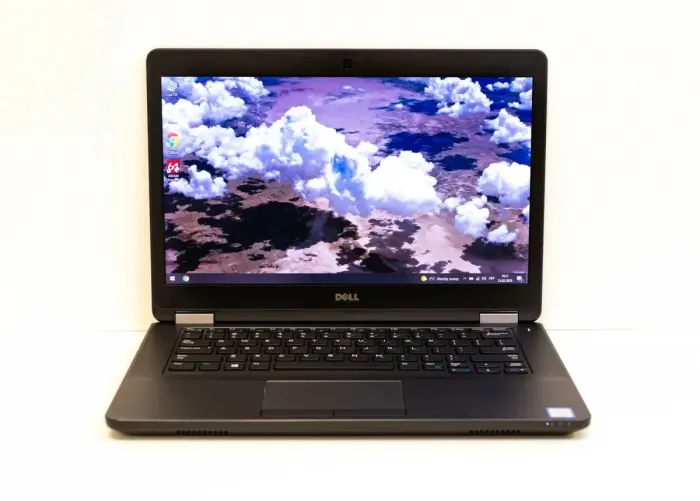 Ультрабук Dell Latitude E5470 / 14" TN / Intel Core i5-6300U (2(4) ядра по 2.4-3 GHz) / 4GB DDR4 / 120GB SSD / HD Graphics 520 / WebCam / HDMI б/в - зображення 2