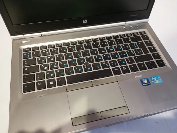 Ноутбук Б-клас HP EliteBook 8470p / 14" (1366x768) TN / Intel Core i5-3230M (2 (4) ядра по 2.6 - 3.2 GHz) / 8 GB DDR3 / 1000 GB HDD / Intel HD Graphics 4000 / WebCam / DVD-RW б/в - зображення 8