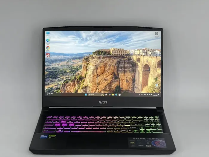 Ігровий ноутбук MSI Katana 15 B13VEK / 15.6" (1920x1080) IPS / Intel Core i7-13620H (10 (16) ядер по 3.6 - 4.9 GHz) / 16 GB DDR5 / 960 GB SSD / nVidia GeForce RTX 4050, 6 GB GDDR6, 96-bit / WebCam б/в - зображення 6